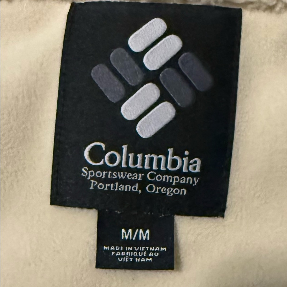 Columbia Black and Cream Sherpa Jacket - Picture 2 of 3
